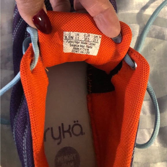 Ryka Sneakers. - Picture 7 of 8